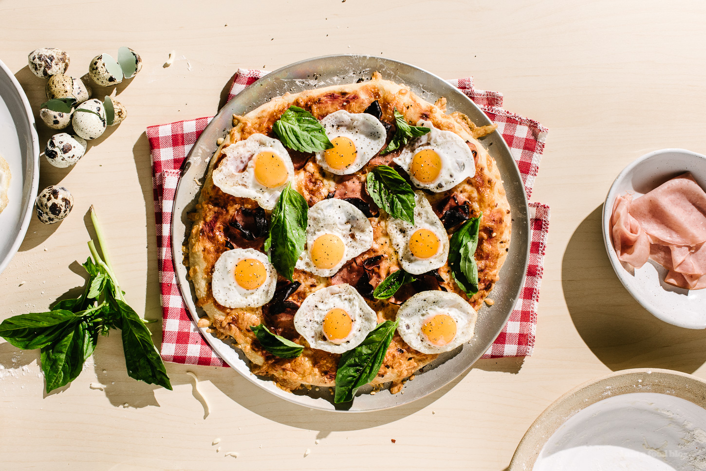 Sunday Brunch: Breakfast Pizza with Ham and Egg Recipe